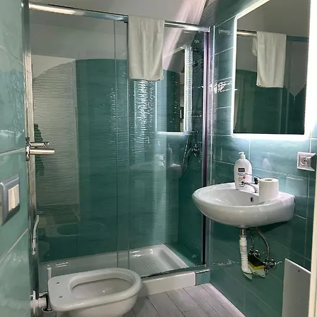 House Gio Gio' * نابولي