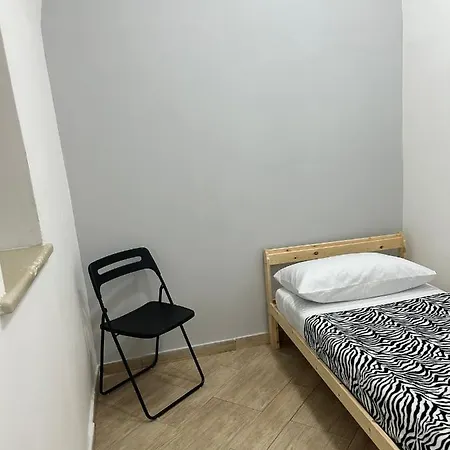 House Gio Gio' نابولي